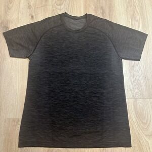 Lululemon Mens Swiftly Tech T-Shirt Crew Neck Short Sleeve Running Blue Size L‎